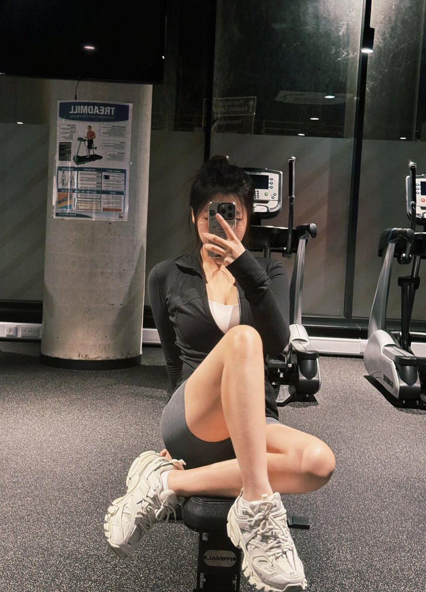 johnxtren's tweet image. Empowered by the gym, fueled by determination 🔥