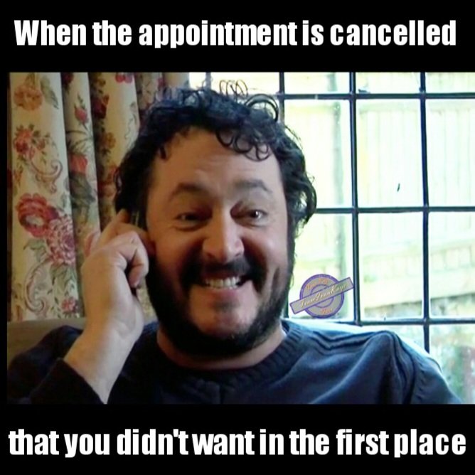 Just seen a reel on Facebook that essentially says this is an introvert thing. Who can relate?😄 In any case, this is dentist & hobby inventor Colin from Ivan's own Comedy Ink production #Brilliant! (2007-2010). Memes in every role!👌👑
.
#ivanKaye #actor #producer #ComedyInk