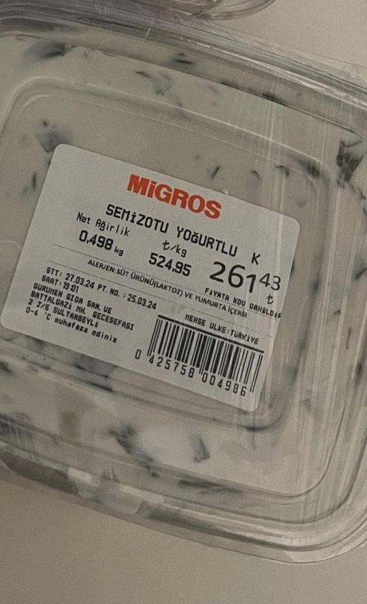 @Migros_Turkiye çok puan kaybediyor. İyi idare edilemiyor mu ? Mal kontrolu, fiyat kontrolu yapılmıyor mu..? Yılların Migros'u güven vermeli...! Çok pahalı. ..Bu nedir yahu Yoğurtlu semizotunun kilosu nasıl olur 525 Lira olur....? @migros #pahalılık #enflasyon #migros #ZamGeldi