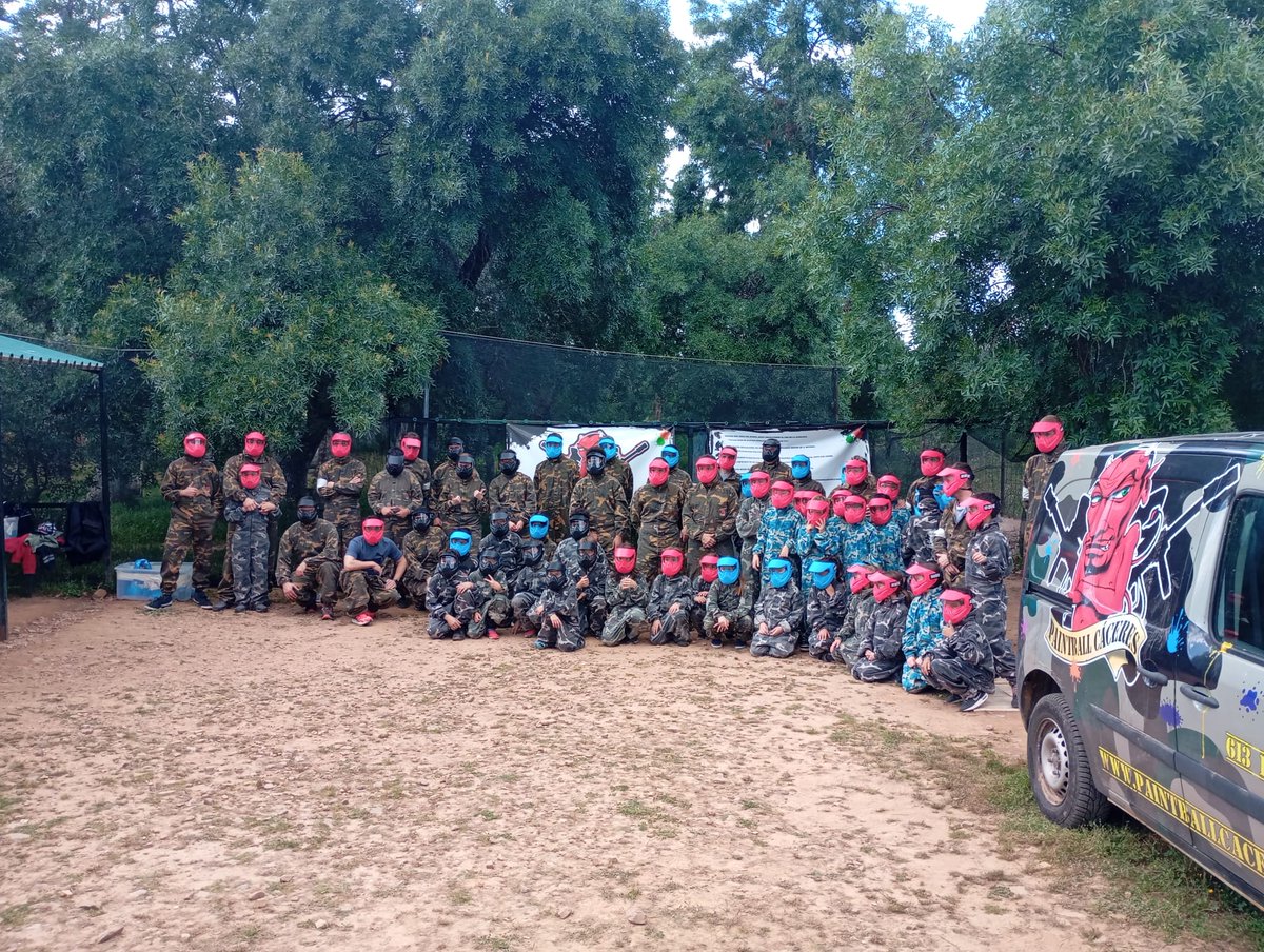 CaceresSMBasket's tweet photo. En el club hoy toca día de batalla.

🔫🔫🔫 https://t.co/BG1Q2rQVt1