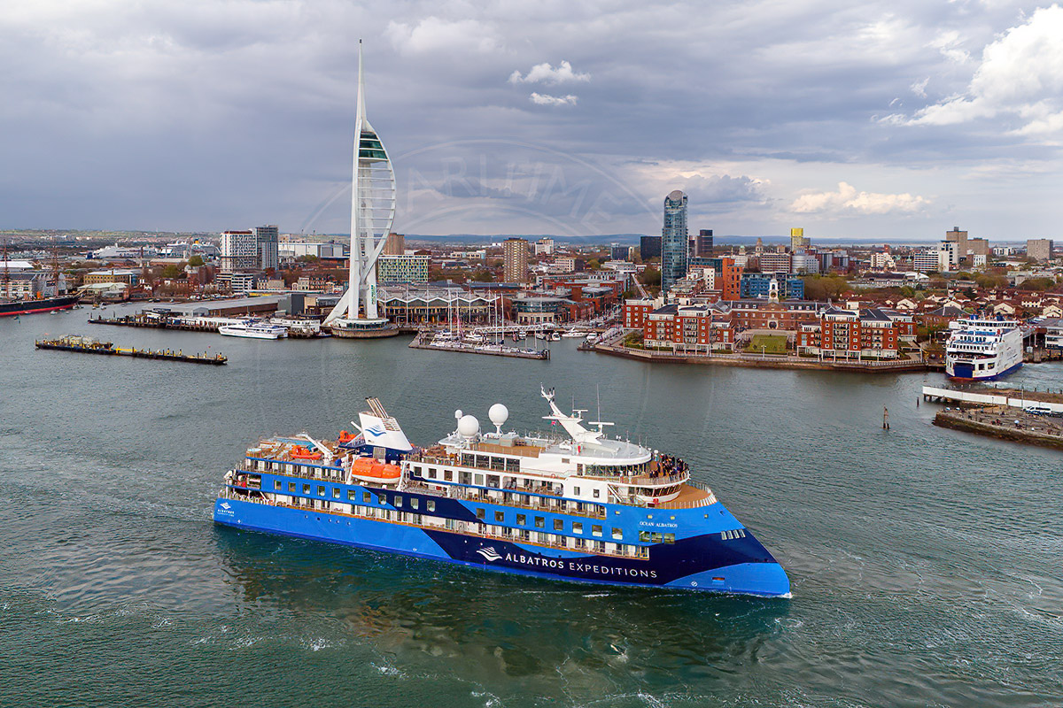 Waterworks and a tug escort for the departure of Ocean Albatros @AlbaExpeditions  @PortsmouthPort courtesy SMS Towage. #cruisenews #Portsmouth