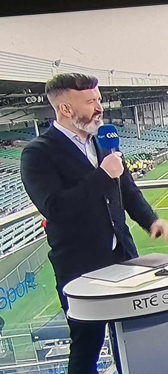 Donal Óg looks like a lad who's only just got around to watching Peaky Blinders #SundayGame