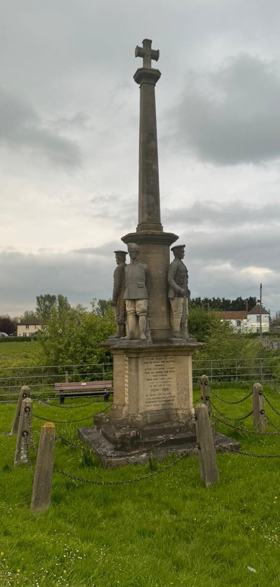 OTD 1917: 
The Ox & Bucks were in the forefront at the Battle of Arleux a British offensive attacking German defences near Arras. As a result 2nd and 2/4th Battalions lost 71 men on the 28th April. @TheWFA @ww1cemeteries @CWGC