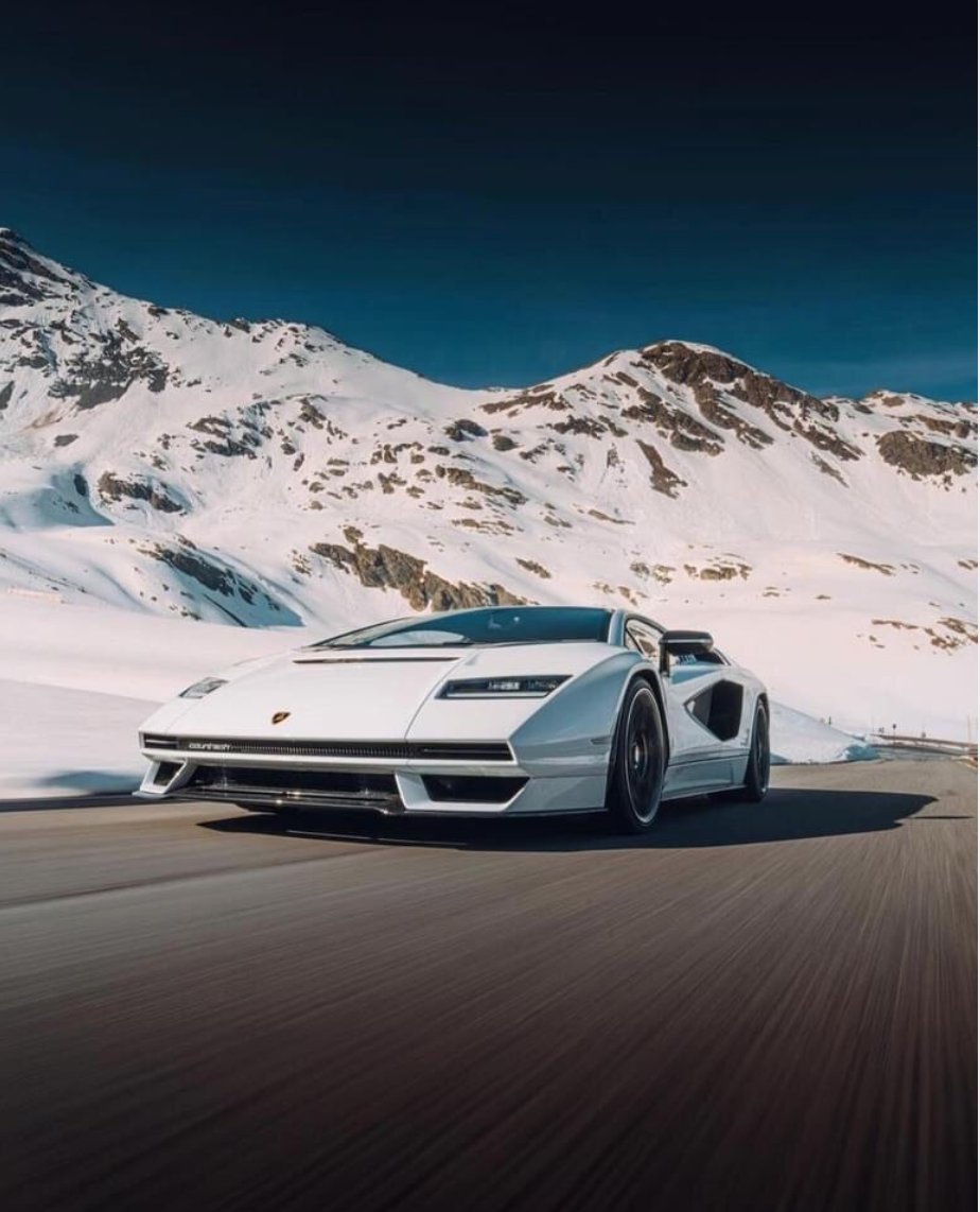 #theweeknd #theweekend #lamborghinicountach #lpi #800 -4 #limited #luxury #hypercar #hypercars #luxurycars #mountainroad #alps #travelphotography #winterphotography #lifestylephotography #carphotography #carsofinstagram #instacar #beyondcoolmag #motion #travel #urban #life