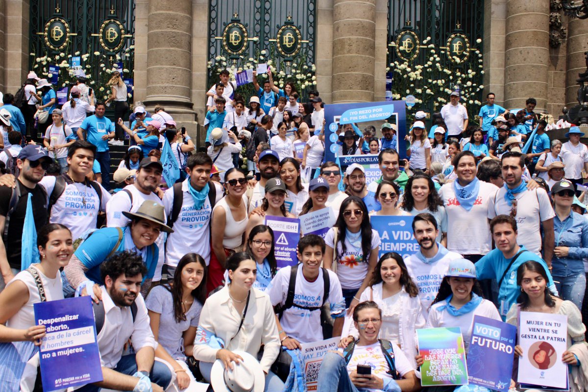 Un año más que levantamos la voz por los que no la tienen.

Que este año electoral sea nuestra fuerza y voluntad de cambiar la realidad de México lo que nos mueva para actuar.

Digamos fuerte y claro que #SinVidaNoHayFururo👊🏻