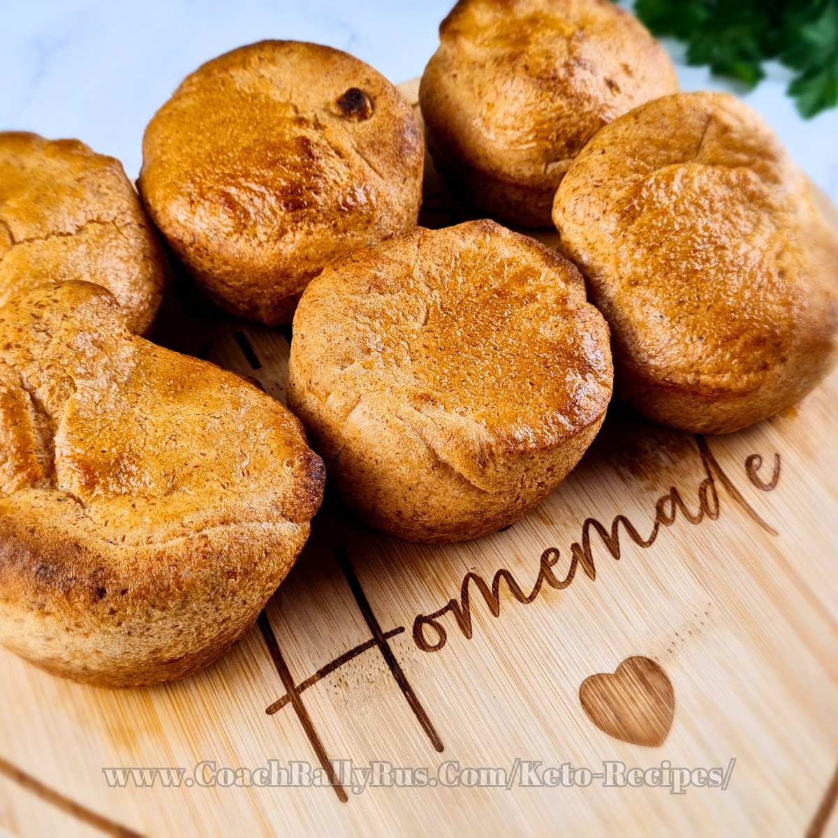 This keto Yorkshire pudding recipe uses almond flour instead of wheat flour. These puds are gluten-free, low-carb, and super fluffy. They are also easy to make with just a few ingredients and a muffin tray. 

coachrallyrus.com/keto-recipes/k…

#ketorecipes #ketouk