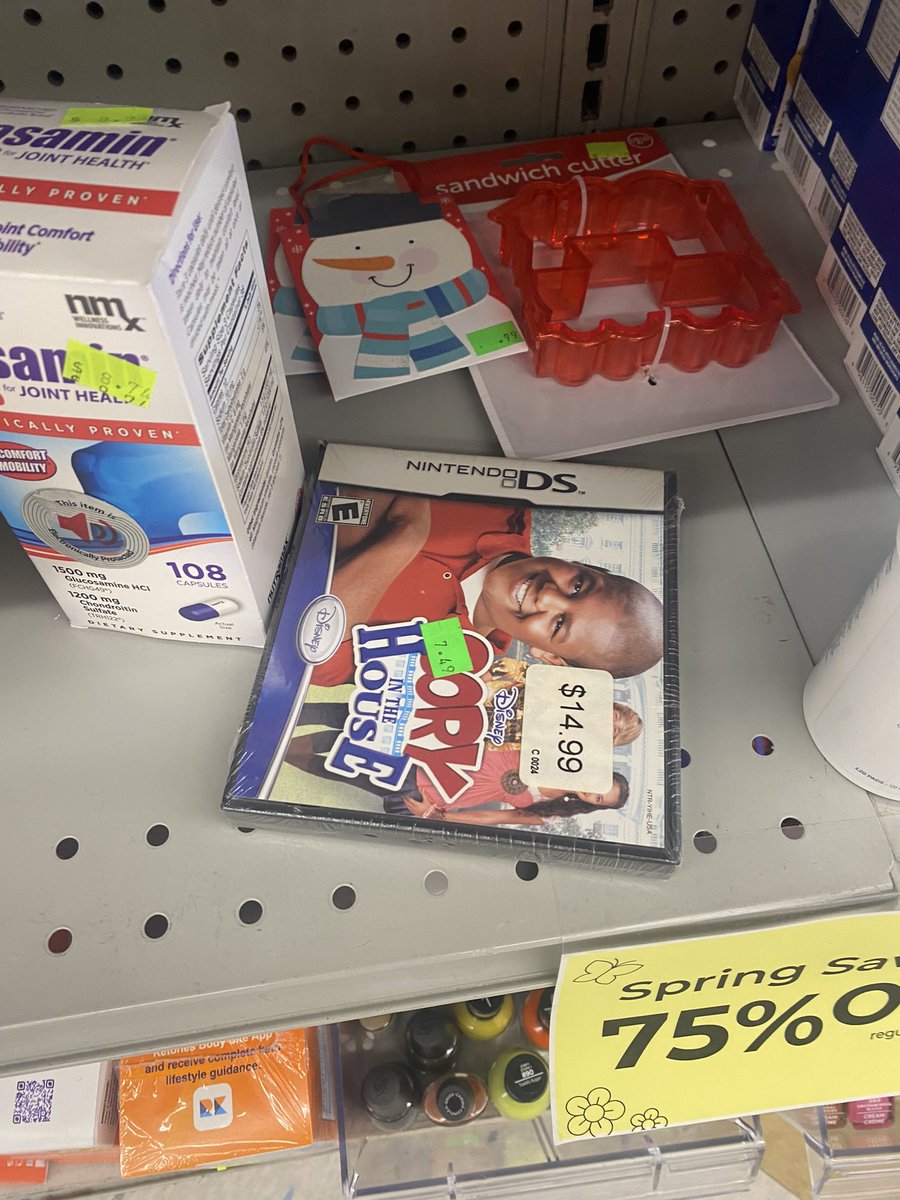EvilKeaton's tweet photo. This Rite-Aid doesn’t sell any video games or DVD’s other than this one copy of Cory in the House for a Nintendo DS. https://t.co/dkqR2XeSHh