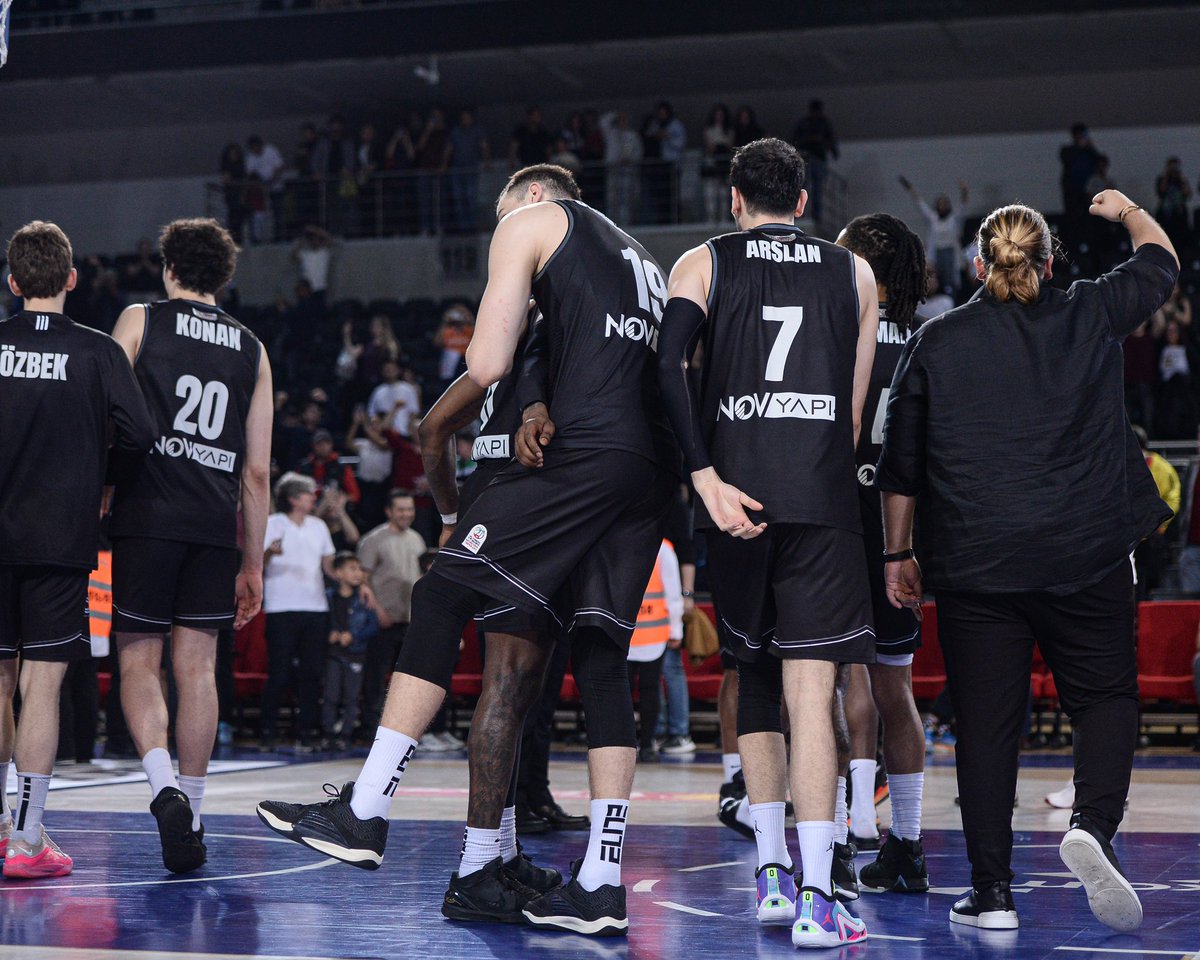 BJK_Basketbol tweet picture