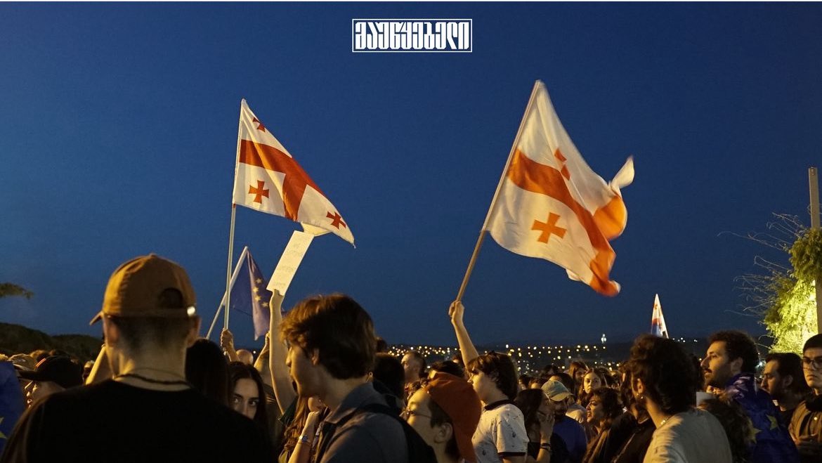 Massive turnout at today’s protest against Russian law in Tbilisi. Footage by Mautskebeli Georgia’s future is in the EU. #NoToRussianLaw