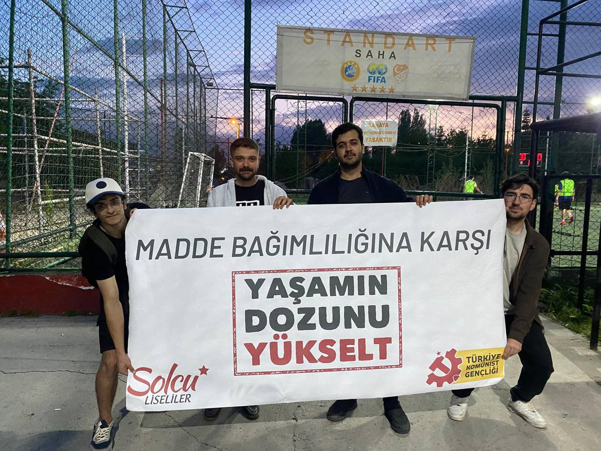 Bugün #YaşamınDozunuYükselt Spor turnuvasının ilk gününü tamamladık. Turnuvamız devam edecek. İkinci turda aramıza katılmak istiyorsan sosyal medya hesabımız üzerinden bize ulaşabilirsin.