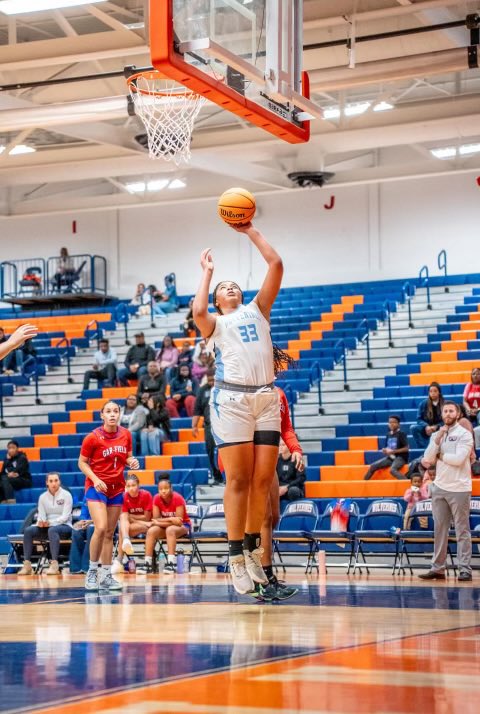 We are excited to welcome 6’1 Daysha Salgado to the squad! Daysha brings an extra layer of size and strength + a strong rebounder with great footwork in the paint. She is ready to make some noise on the GUAA circuit! @GTS_Fusion