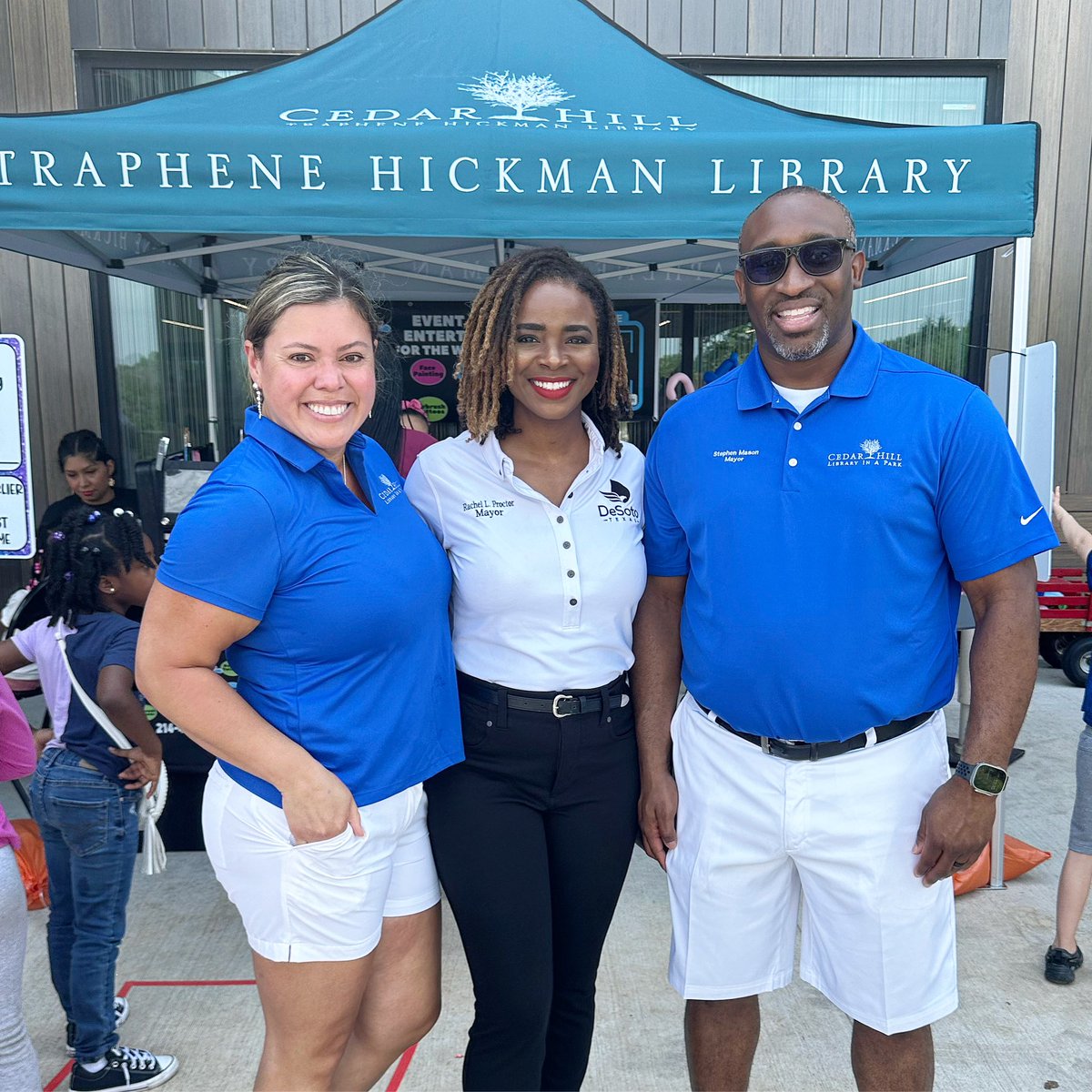 Spent part of the day with my friends, Mayor Stephen Mason and the First Lady of @CedarHillTX for their Grand Opening Celebration at Traphene Hickman Library, Cedar Hill Museum, and Signature Park! What an asset this is to the Best Southwest! Together WE Rise, Mayor Rachel