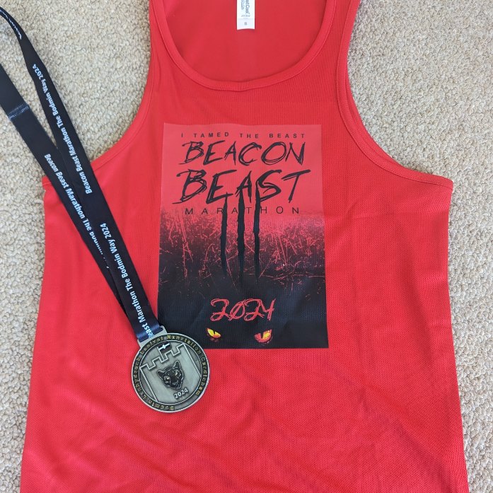 Bodmin Beast marathon ✅ ended up being 27 miles, so my longest ever run.
Trying to balance running with general 'life' has been hard but I'm glad I did it and finished 💪🏼