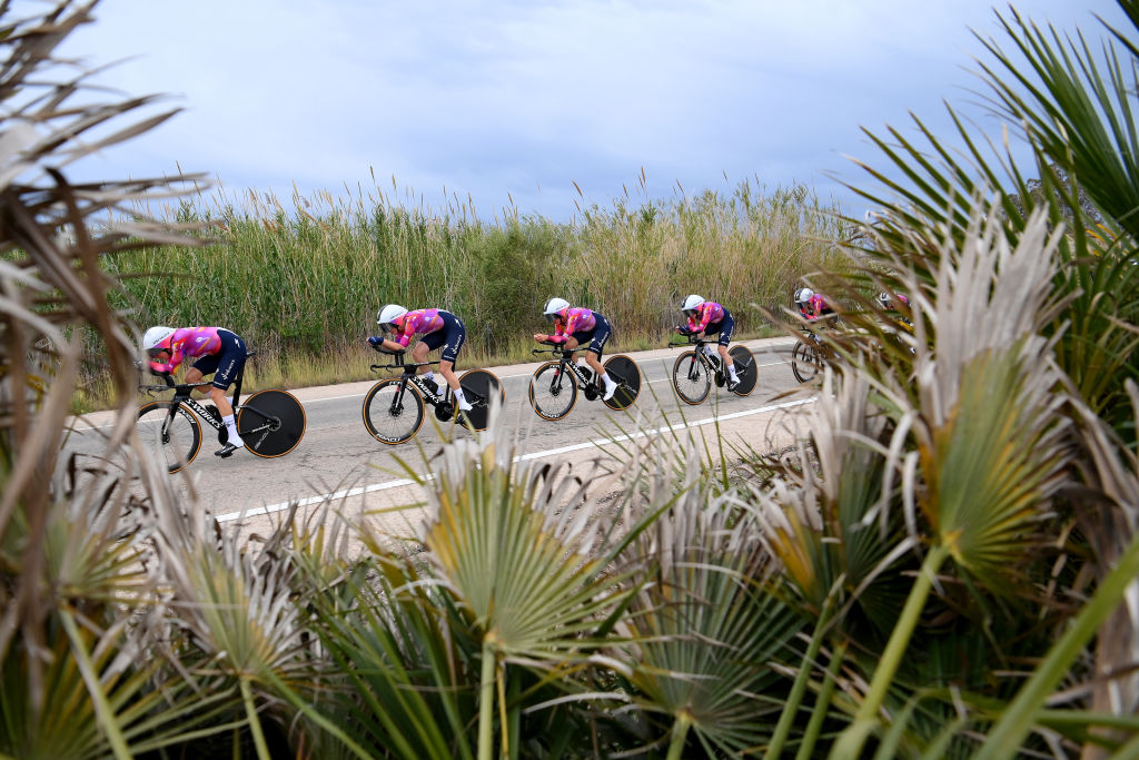 'Satisfied with team time trial' Team SD Worx - Protime started the Vuelta España Femenina with a third place in the TTT. The team lost one second on winner Lidl-Trek and Visma | Lease a Bike. 'I think we rode a good team time trial and can look back on this overture with…