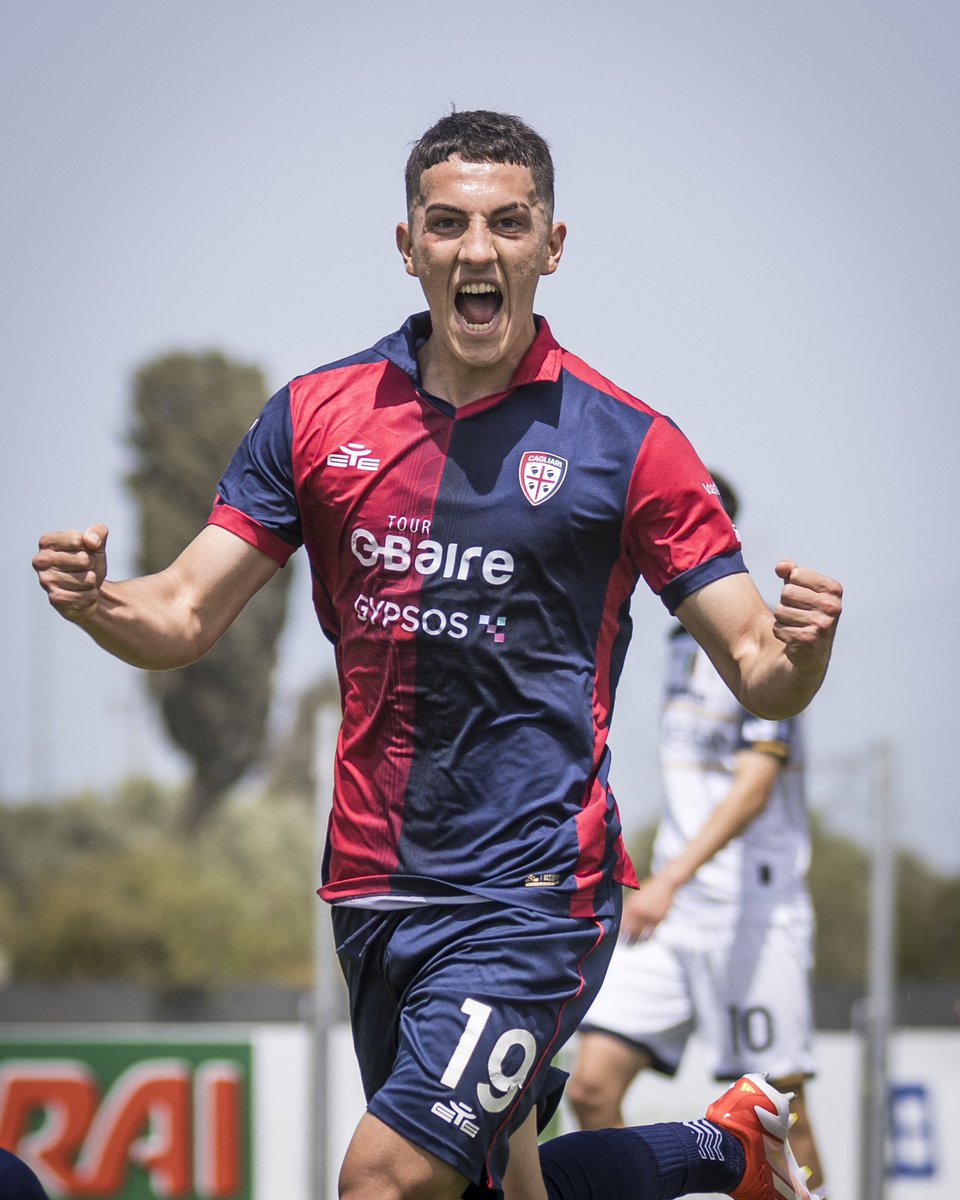 CagliariCalcio tweet picture