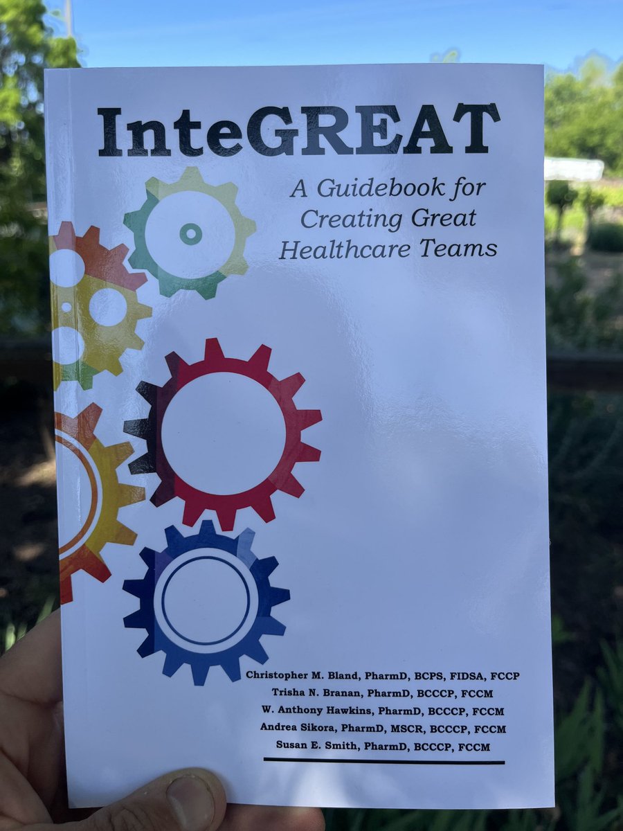 Happy Sunday! 
50 of these showed up today!
Can’t wait for sharing with my peeps!
Thank for this great workbook ⁦<a href="/SESmithPharmD/">Susan Smith</a>⁩ and ⁦<a href="/AndreaSikora/">Andrea Sikora</a>⁩