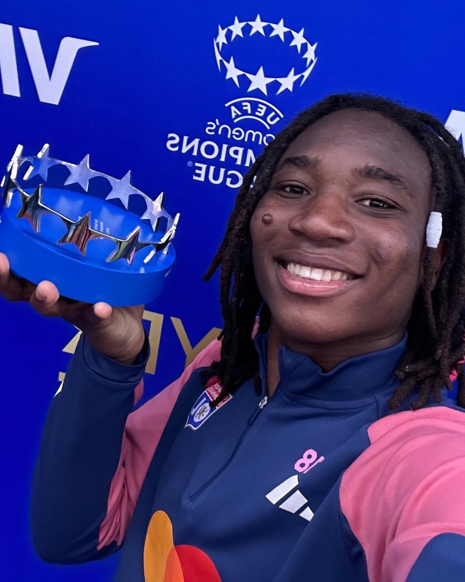 UWCL's tweet image. 🇭🇹🤳 Smile if you're a #UWCL finalist 😁

#UWCLPOTM