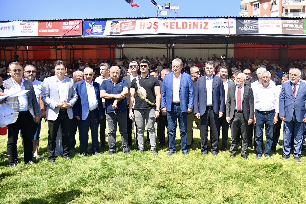 Demokrat Parti Genel Başkanı Sayın @DpGultekinUysal ’ı Antalya Havalimanı’nda karşılayıp, Geleneksel Kumluca Yağlı Pehlivan Güreşleri’nde meclis üyemiz Durali Doğan ile birlikte eşlik ettik.