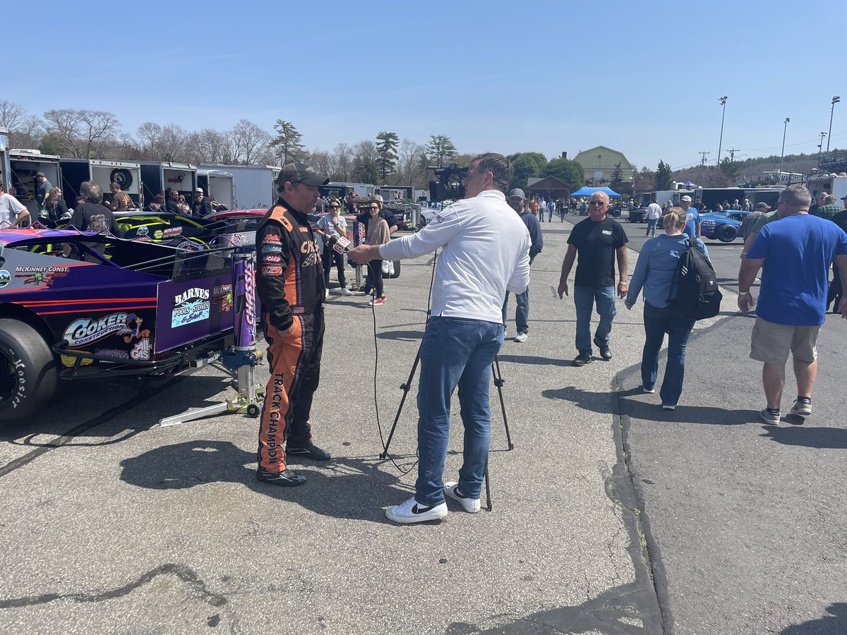 Great to see @JPPierson of @WTNH at the @StaffordSpeedwy today interviewing Todd Owen, the defending SK champion.