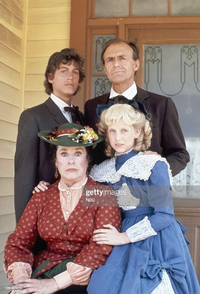 barbaravitali2's tweet photo. Happy Birthday to #JonathanGilbert April 28,1967 #LittleHouseOnThePrairie @MEGBusfield https://t.co/dHcgwopLPW
