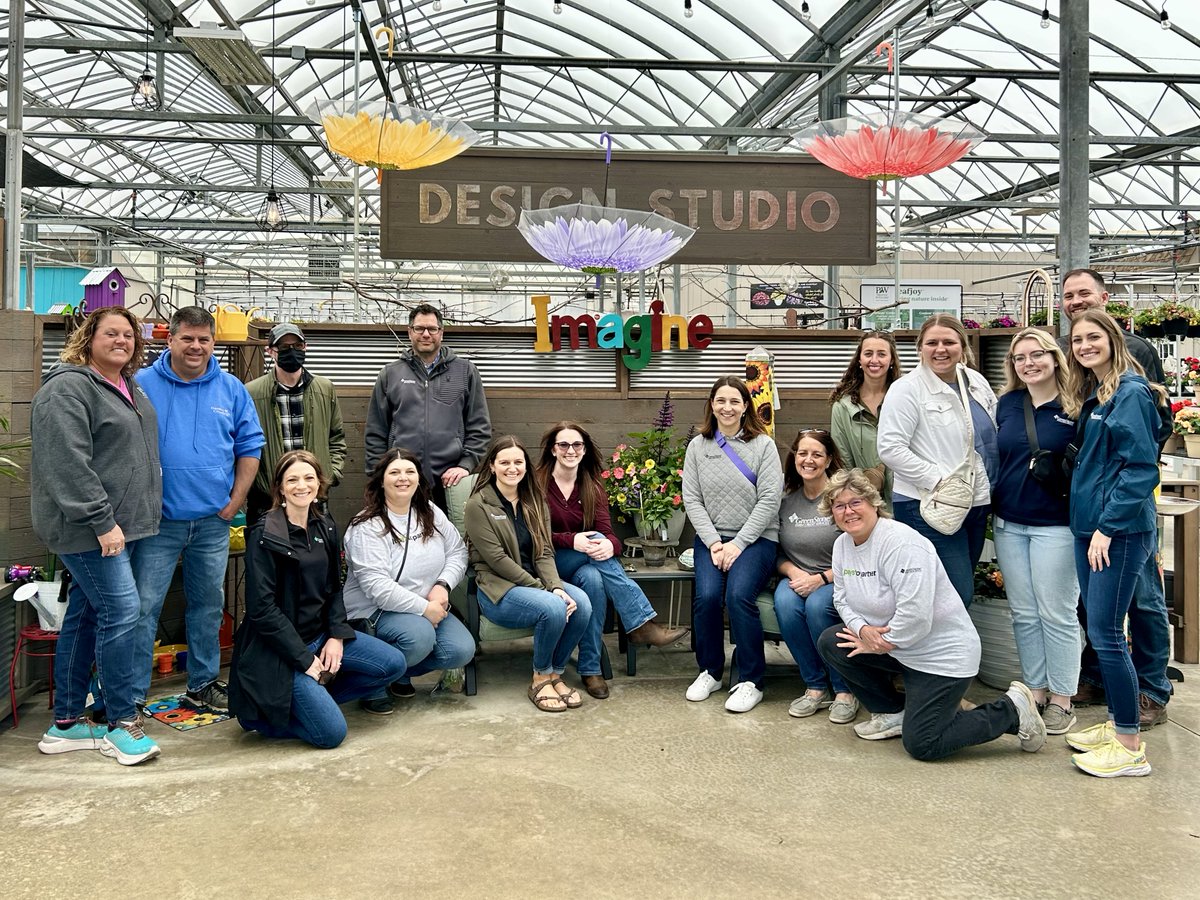 It's Small Business Week! 🛍️ GreenStone's Marketing and PR team made a trip out to Garden Crossings in Zeeland with members of our Grand Rapids branch, where they were given a tour by owners and GreenStone customers Rod and Heidi. 🌻 Join us in supporting agriculture this week!