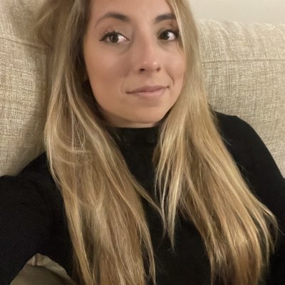 Estefania9PS's tweet photo. #NuevaFotoDePerfil https://t.co/6KPtGOm4P2