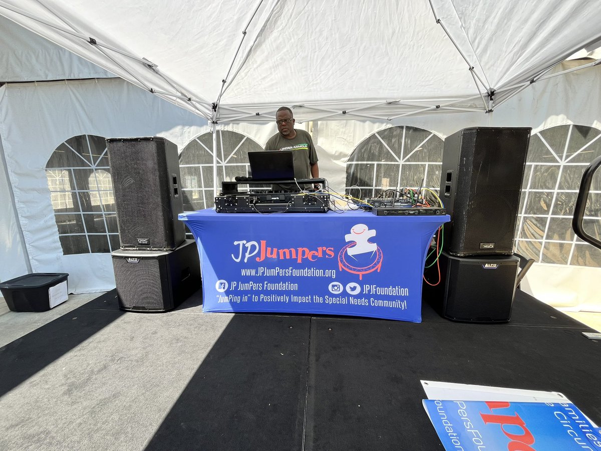 All set up and ready to go for today’s @JPJFoundation 7th annual Light it Up Blue Autism Walk and Community Festival at the @ScienceMusofVA. Come by our table and say hi, we’ve got lots of great giveaways! @AAAClubAlliance