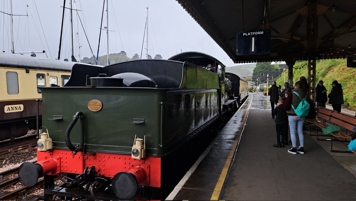 #Dartmouth #Devon #train #steamtrain