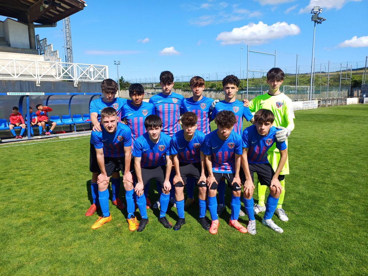 Sondika 3️⃣ - 2️⃣ Cadete D 

⚽️ Jaime 

#AupaLeioaBETI 💙❤️