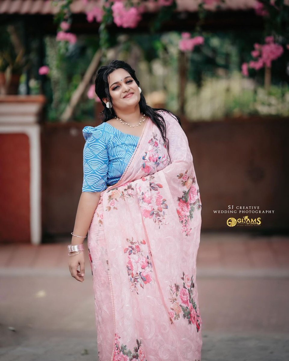 Actress #sanujasomanath latest photoshoot clicks 📸 @Prabhastylish