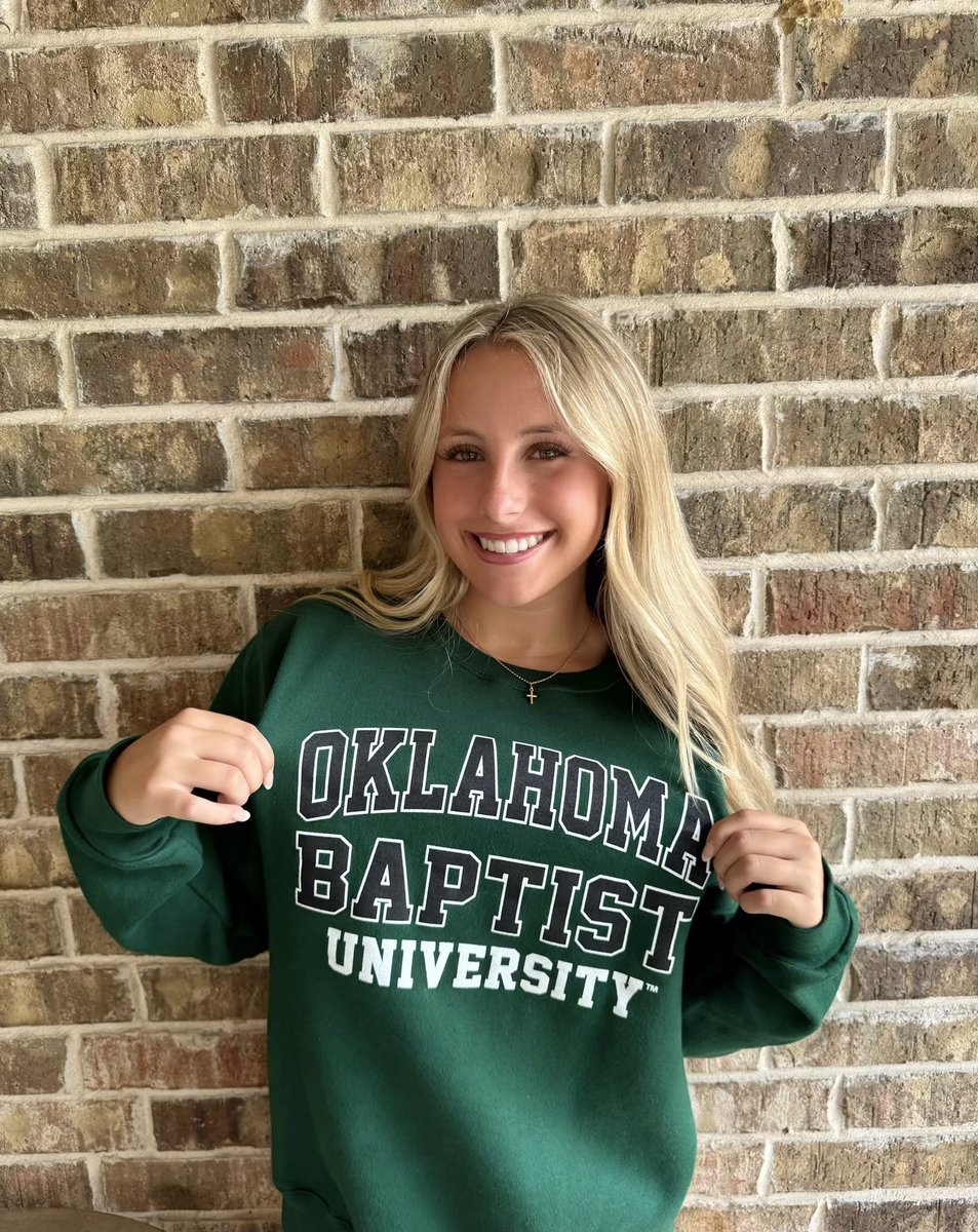 Chloe Monroe tweet media