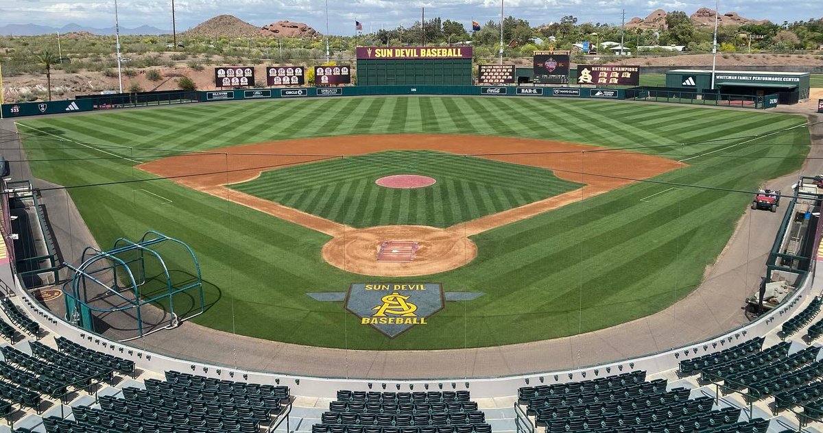 ASU_GCB's tweet image. It’s a beautiful day at Muni. Prefect weather for a ball game @ASU_Baseball #turfnerd #dirtcleaners