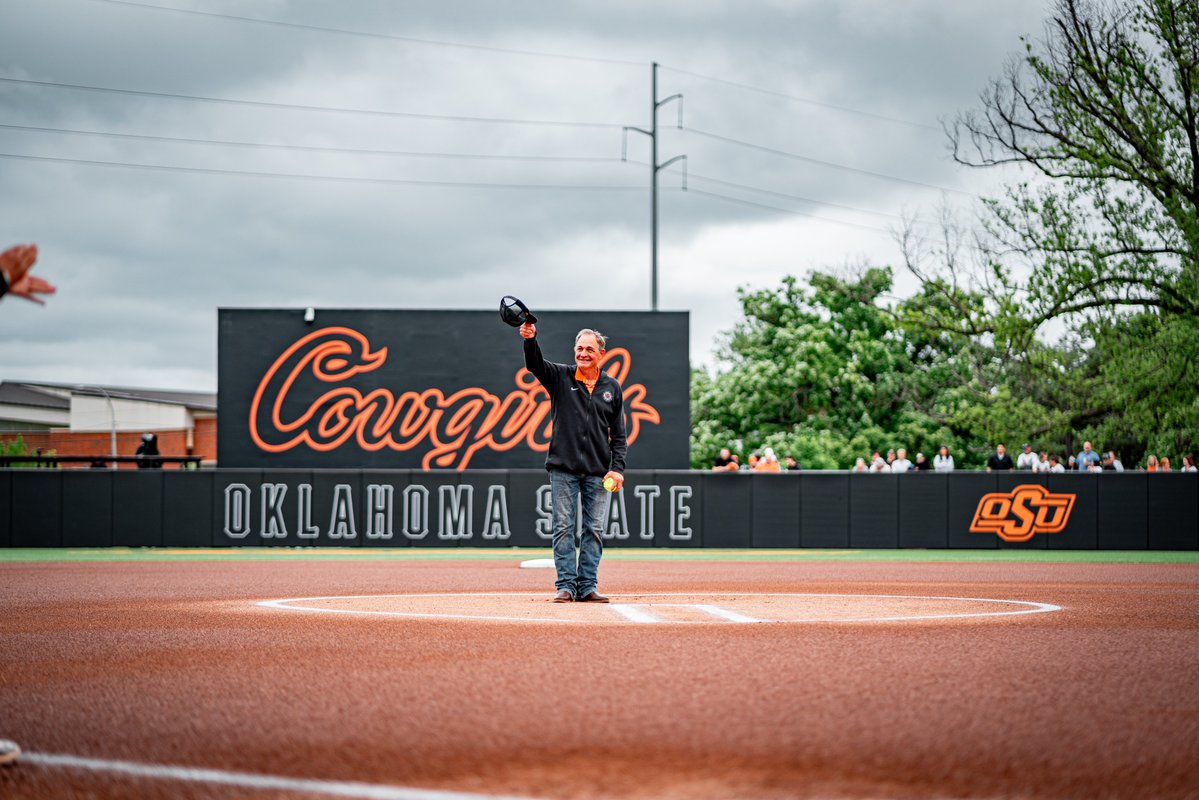 cowgirlsb tweet picture