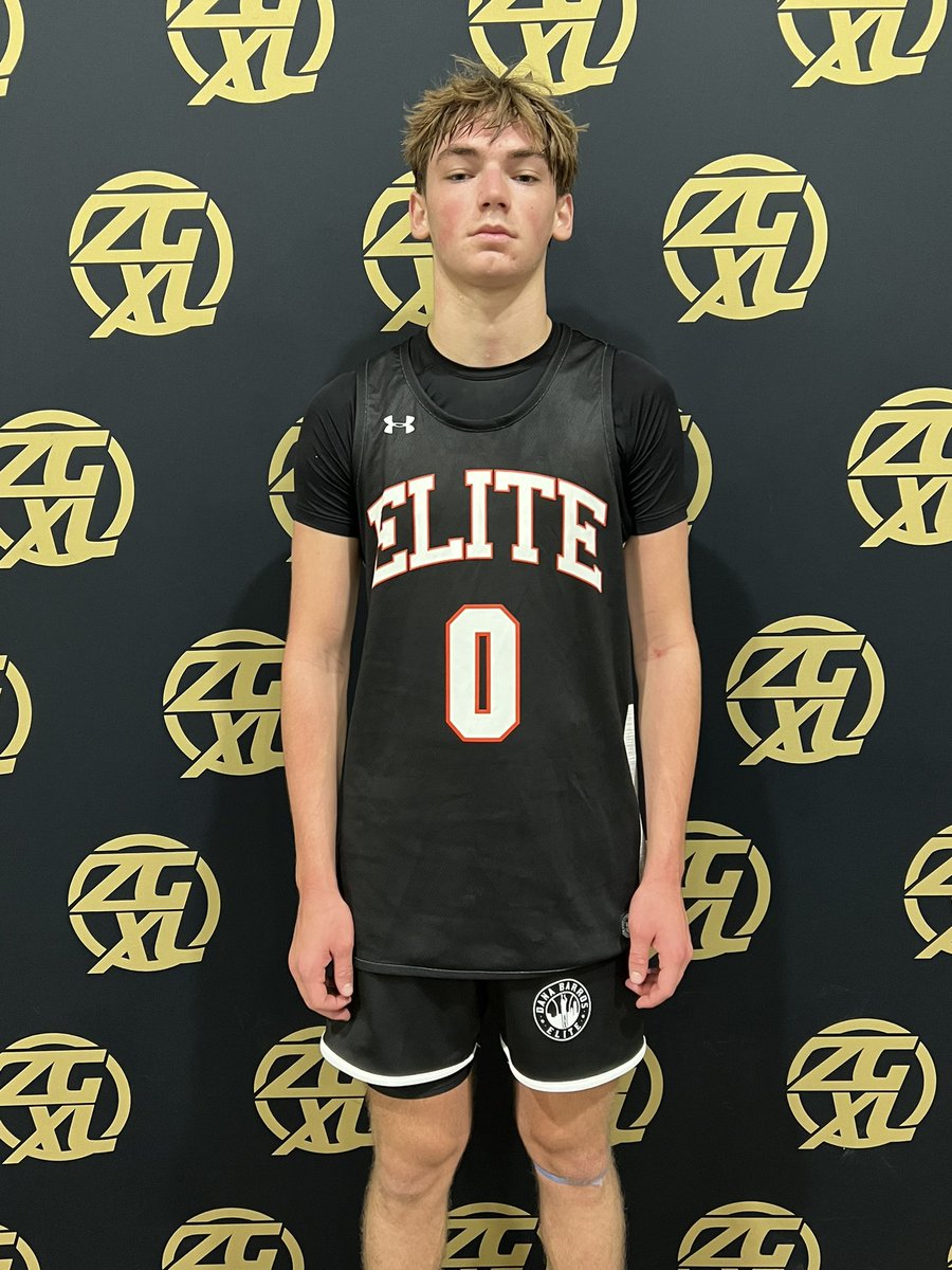 Jack Carter (2027) put on a show in the second half in a win for Dana Barros Elite. Carter knocked down a couple clutch threes and facilitated the game for his team. #ZGBB @ZeroGravityXL