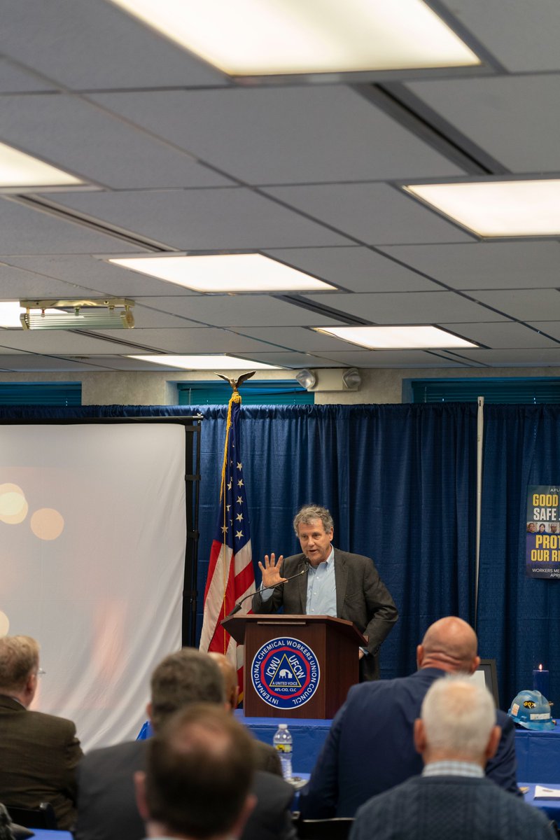 It was an honor to be with Ohio Chemical Workers to commemorate Workers Memorial Day. I am always grateful to have them by my side fighting for the Dignity of Work.