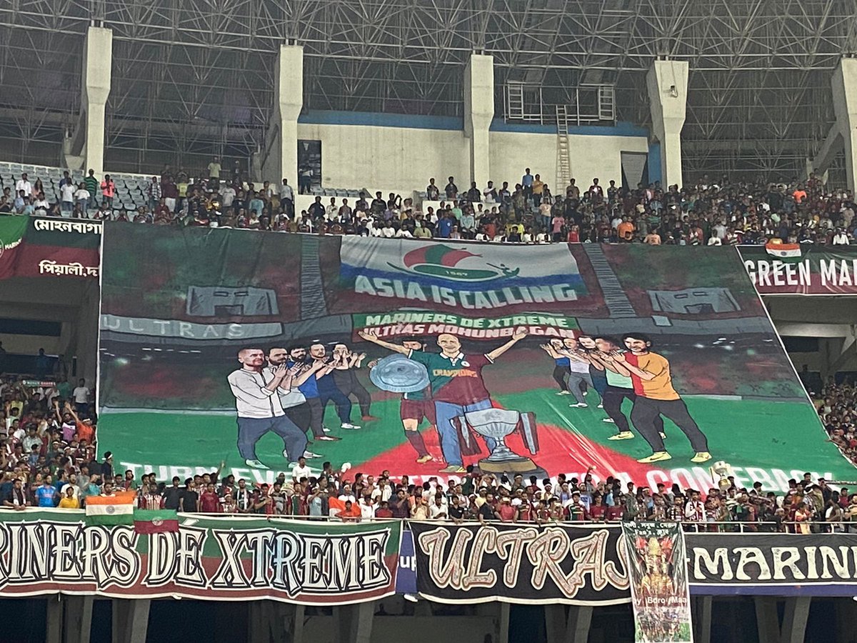 Tifos today at iconic VYBK stadium. আমাদের মোহন ভারতী 💚❤️ Best Fans in the country 🔥
