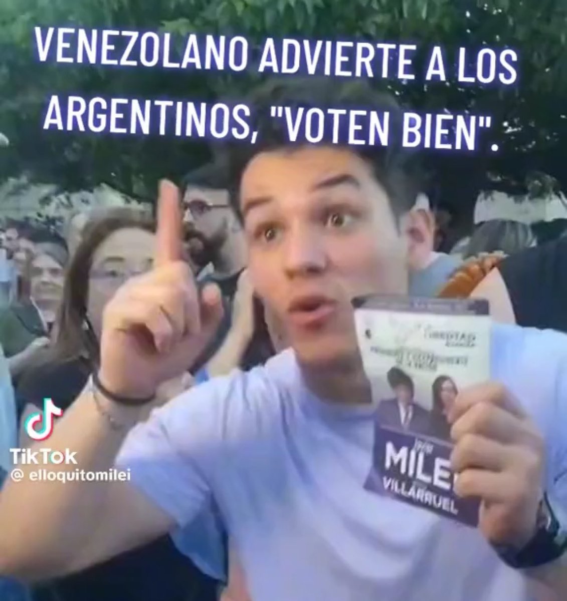 _axmxox_'s tweet photo. Donde estará este caca liquida https://t.co/ZMCHAWeVXQ