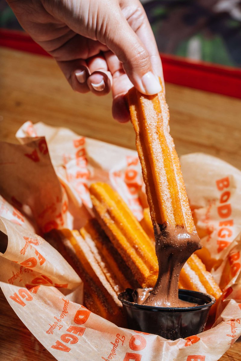 Your Sunday Sweet Treat 🤗

#Churros #Nutella #SweetTreat #SundayMood