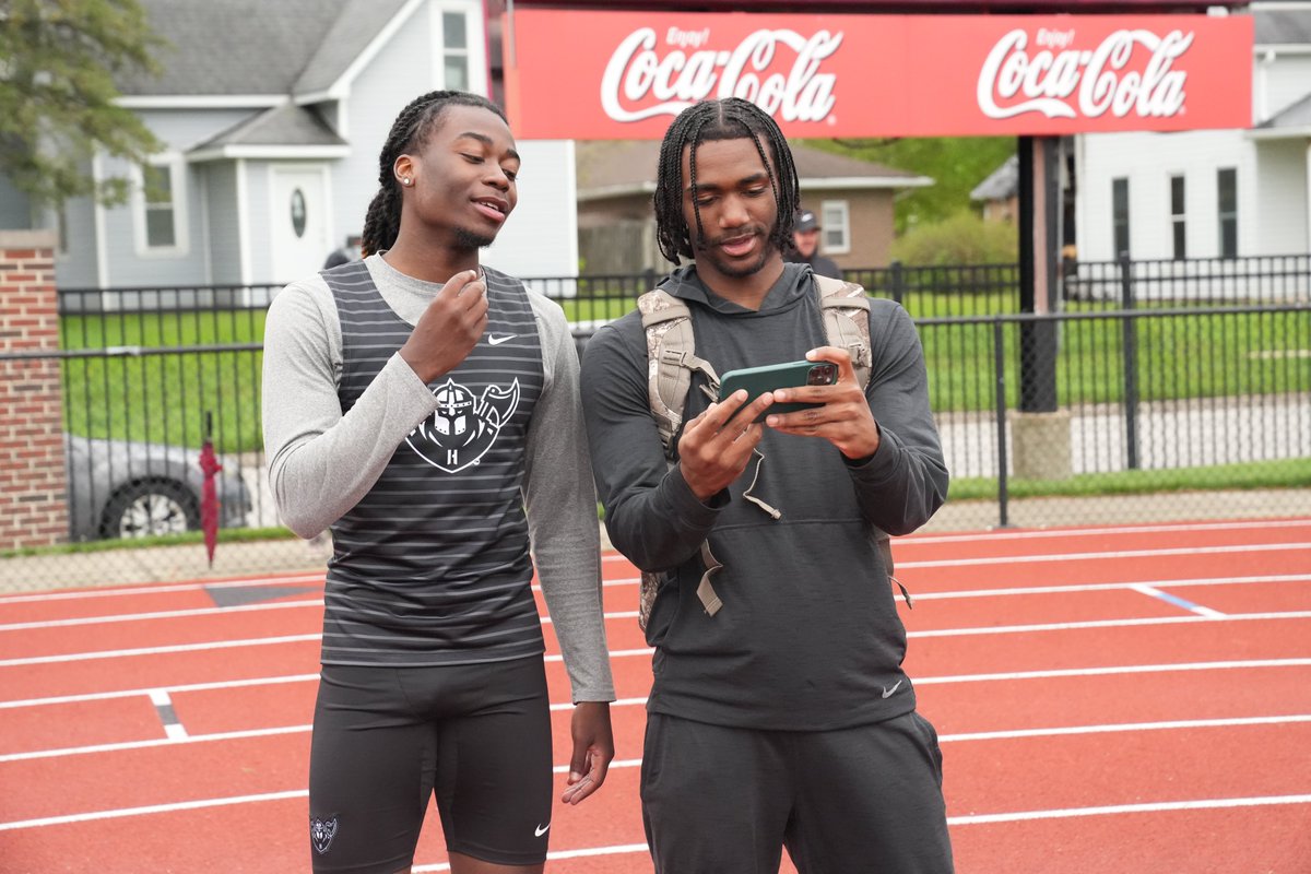 A look back at an action-packed weekend for @IHCCrunning ⚡️ 📍 @DrakeRelays | Des Moines, IA 📍 Kip Janvrin Open | Indianola, IA 📍 LSU Invitational | Baton Rouge, LA Results, photos, highlights, and more ⤵️ 📰indianhillsathletics.com/sports/mtrack/…