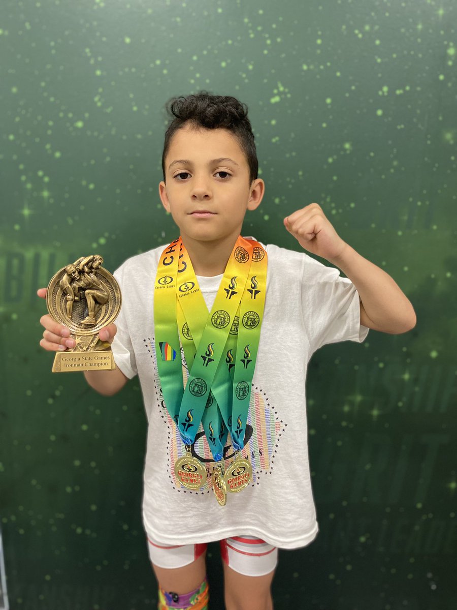 knyehinkson's tweet photo. IronMan Champion 💪🏻
Competed in all styles FS/GR-Roman/Folkstyle
10U 49-59lbs Champion 🥇🥇🥇
Enjoyed watching my little man on the Mat! #keepworkingkid #trusttheprocess #AIE 💨 #IAmYourBiggestFan💙 https://t.co/ndOPBx3SVo