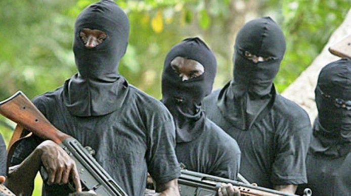 SaharaReporters's tweet photo. Gunmen Kill Governor Aiyedatiwa’s Campaign Coordinator In Ondo | Sahara Reporters https://t.co/6ooPUwRjjh https://t.co/Ld7twl2eji