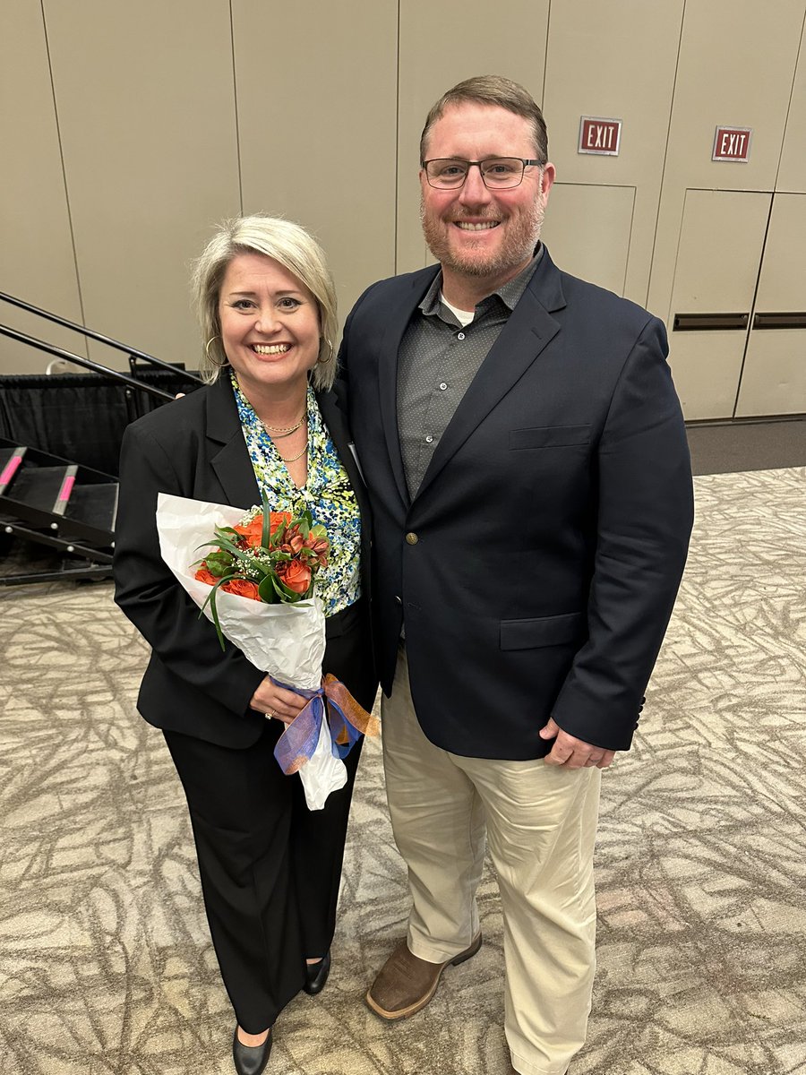 Congratulations @WansleyAnita on being honored as the 2024 MDE Mississippi Administrator of the Year!!! I am thankful to be able to work alongside you and other great administrators here in Lauderdale County! #meansmorehere #LCSDexcellence