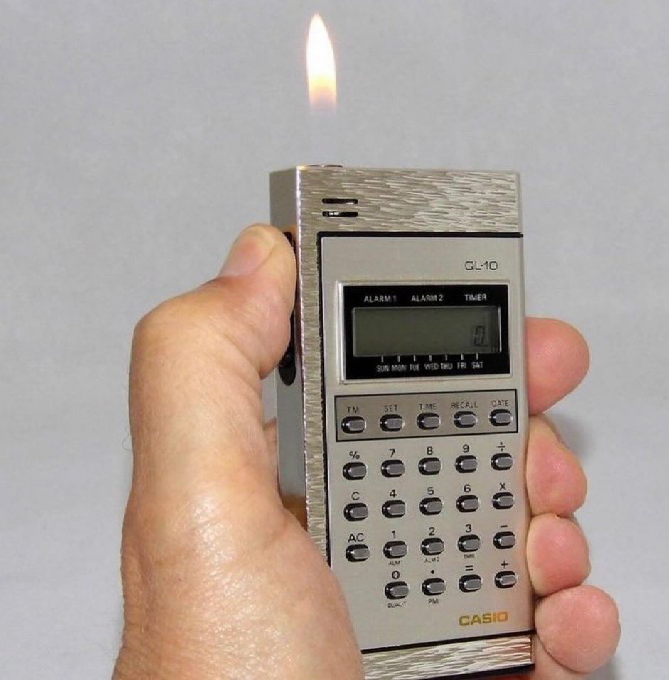 In 1979, Casio made a pocket calculator that doubled as a cigarette lighter, also known as the ‘calculighter’