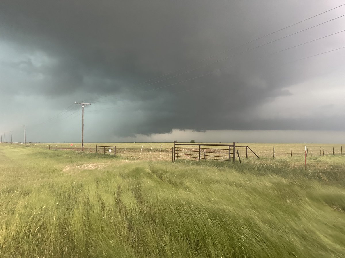 NETexasMedia's tweet image. Burkburnett Tornado warned storm yesterday #txwx