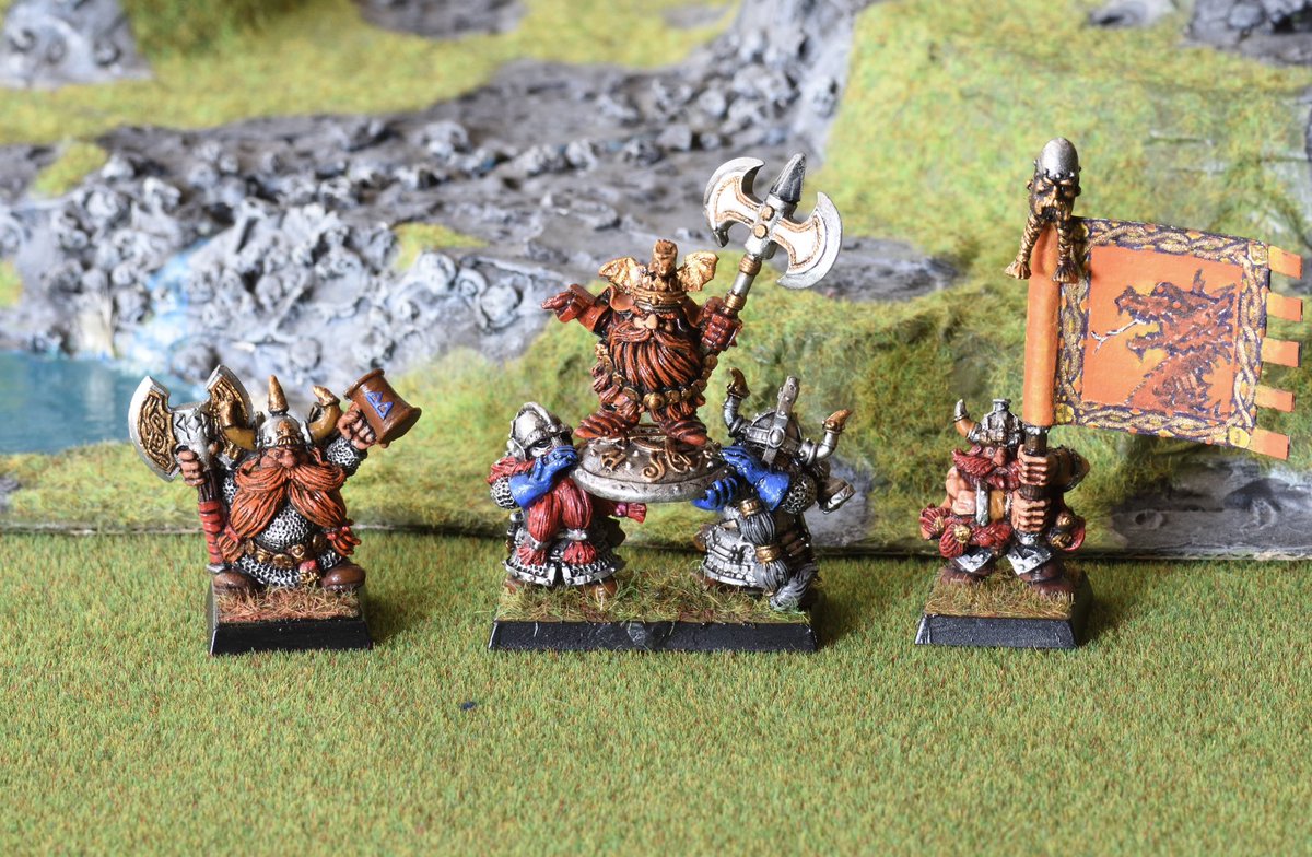 khaiell's tweet image. A new Grombrindal model is coming. The one closest to my heart is the 90s one, who served for many years as my standard bearer (after his axe was commandeered by the general). Also pictured is Joseph Bugman. @warhammer #WhiteDwarf