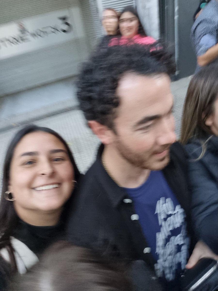 Daai_Cavrecich's tweet photo. En estos 4 días literalmente fui la favorita de Dios. O debe ser que realmente lo merecía y todo fue mérito mío. Lo di todo, no gané nada, no recibí nada de nadie. Me desvivi por cumplir mi sueño.
GRACIAS @jonasbrothers https://t.co/NAAj7u7Hzb