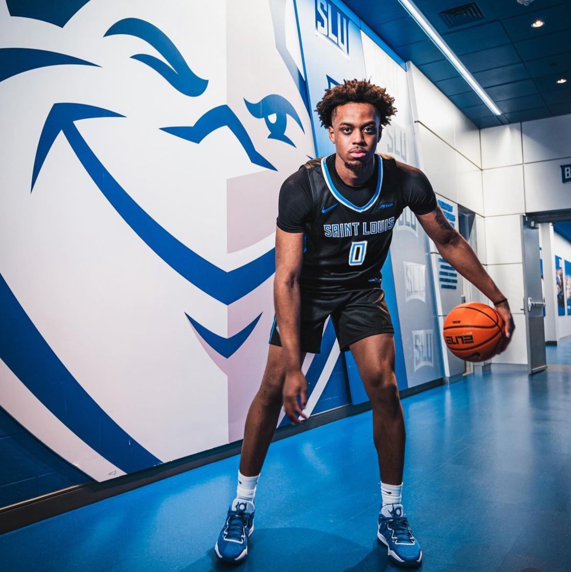 The addition of Brown transfer Kalu Anya officially makes St. Louis a force in the A10.

Anya is a young, talented interior force. Can both score within and protect the paint at a high level. 

Josh Schertz is going to have a loaded roster in his first year with the Billikens.