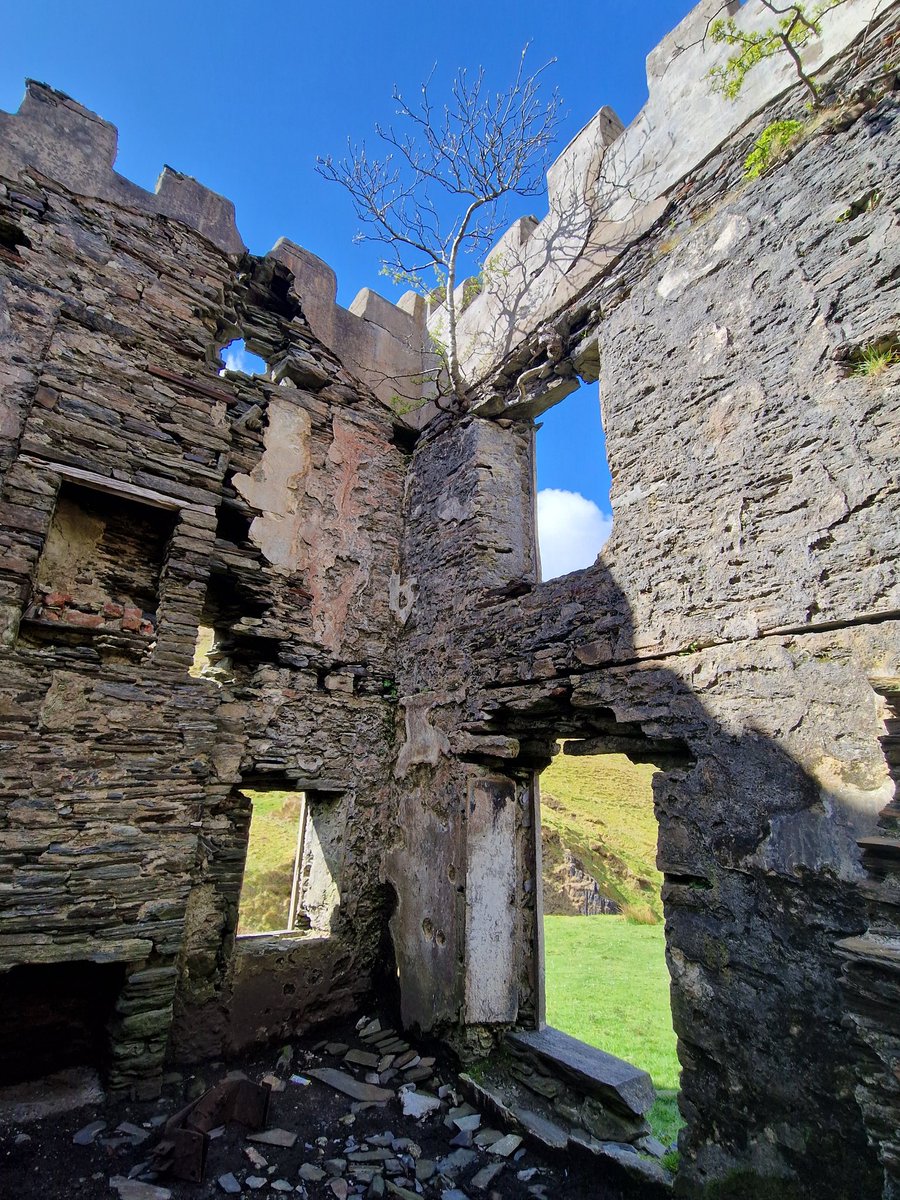 Few more pics of lough Altan Castle #donegal