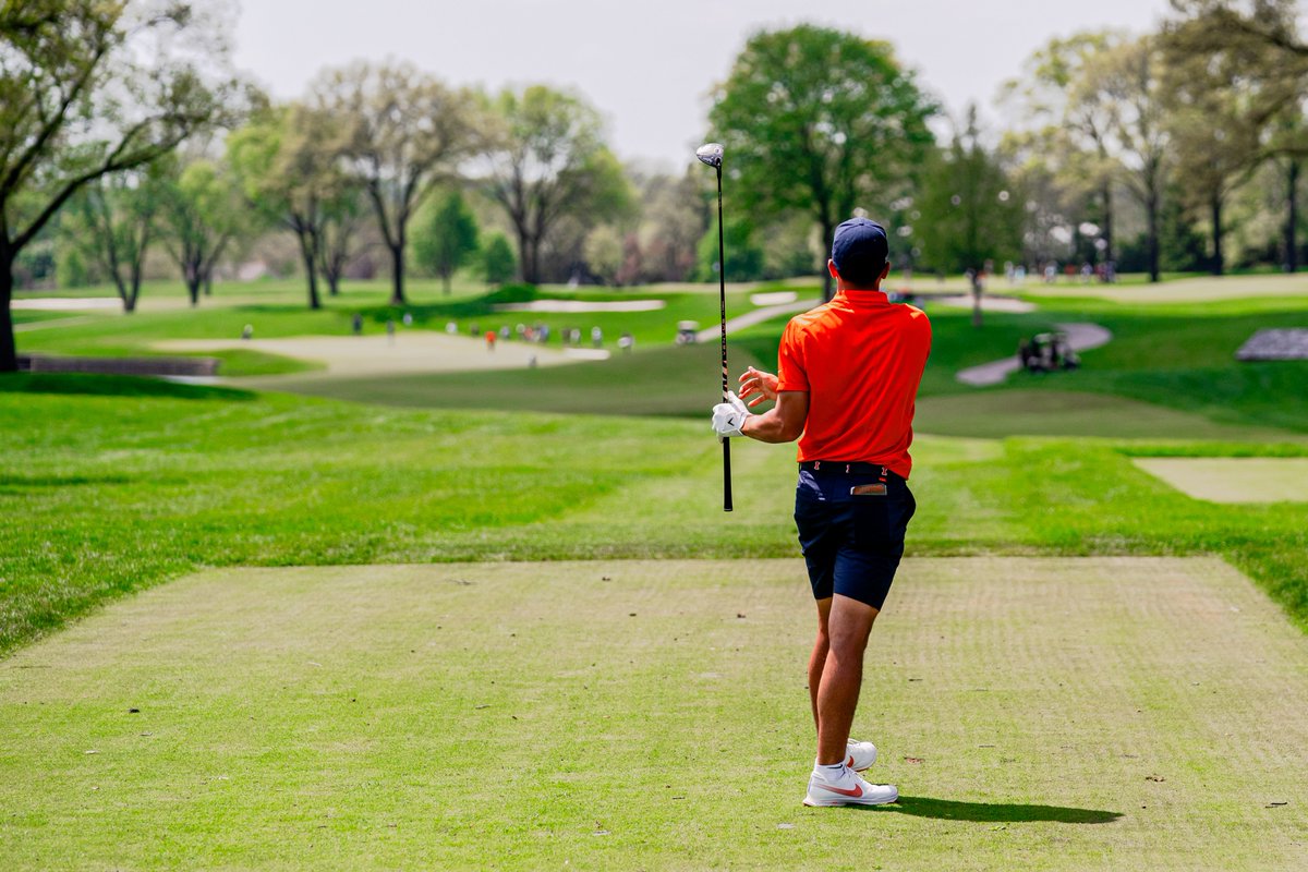 B1G Championship | Rd 3 Jackson Buchanan birdies 14 and moves up into a tie for second in the individual race. He is now one stroke off the lead with four to play! 📊: ow.ly/jQQT50RoHLf #Illini // #HTTO