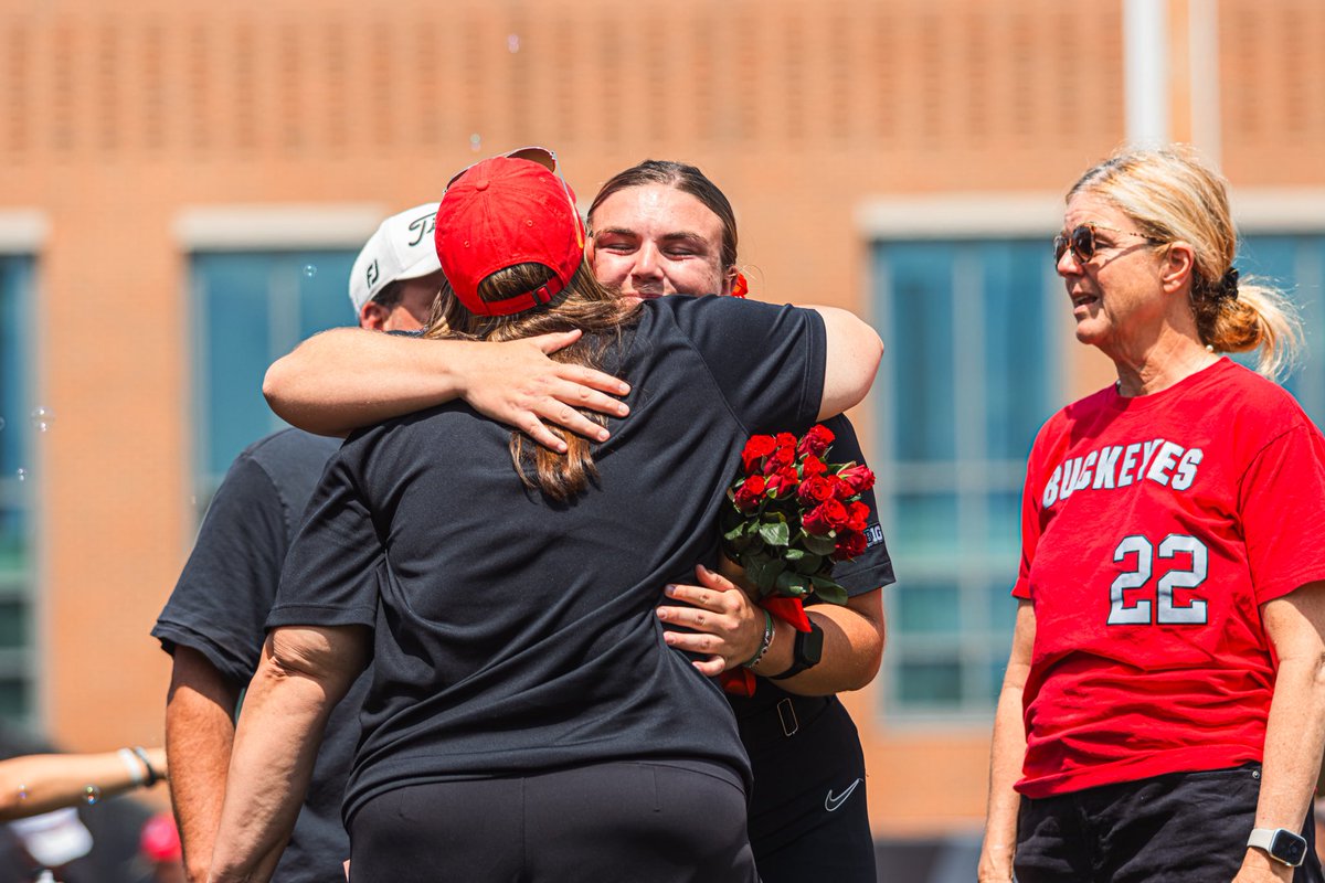 Senior Day in Columbus! 🫶

#B1GSoftball x @OhioStateSB